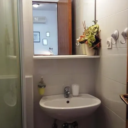 Milena & Ante شقة ماكارسكا