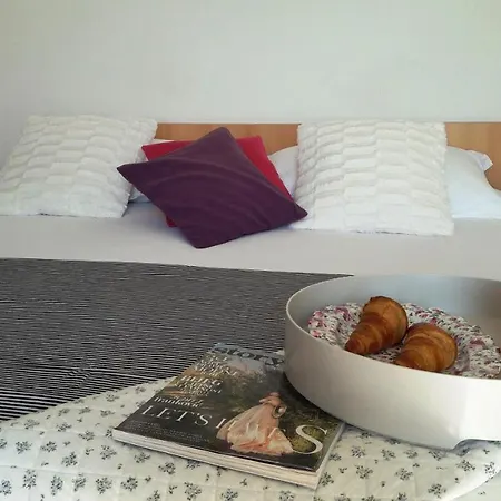 Milena & Ante ماكارسكا