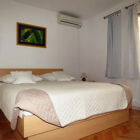 Apartman Milena *