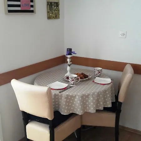 Milena Apartman Makarska